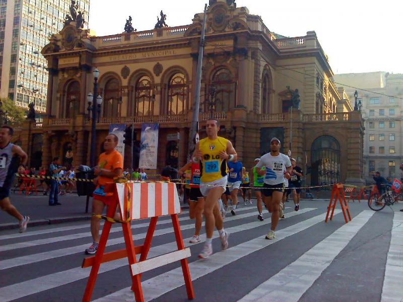 Onde alugar cavaletes